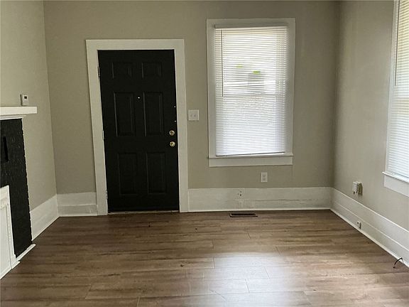 4th image of 504 Caughlin Ave