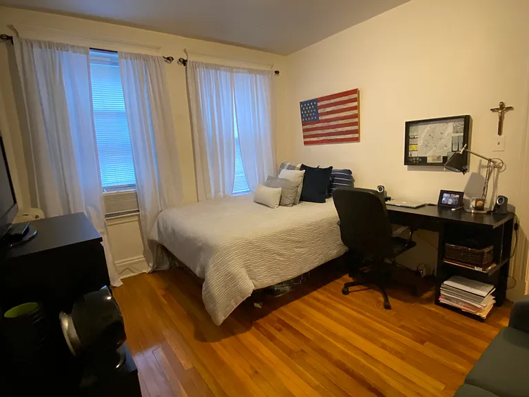 80 Gordon Street — Photo 9