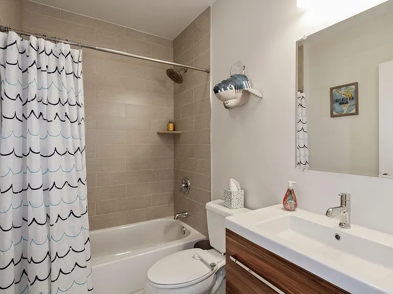 1337 N Howard St — Photo 28