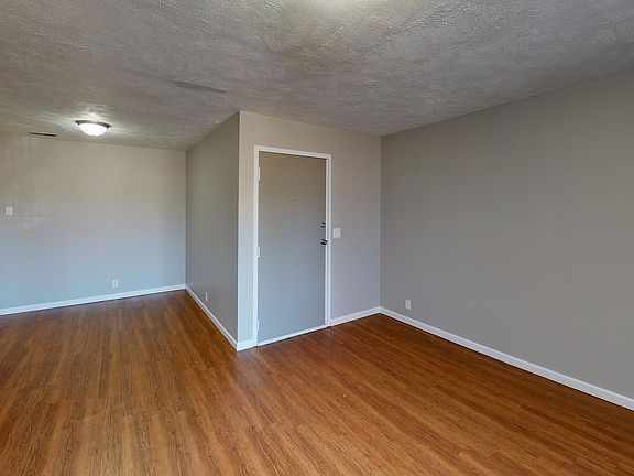 5th image of 3220 W 13th St APT 8