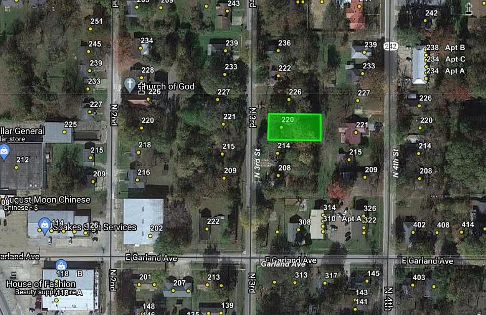 2nd image of 220 N 3rd St