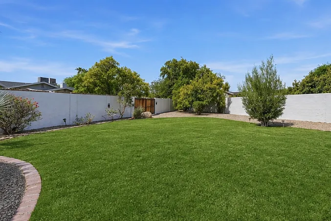 8319 E Redwing Rd — Photo 42