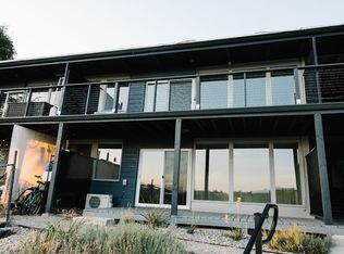 1055 Gilbert St APT 6, Redding, CA 96001