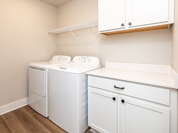 4th image of 1747 S Telluride St #1560