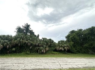 Banjo Ct, Labelle, FL 33935