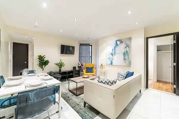 Rented by Walter & Samuels Inc | media 4