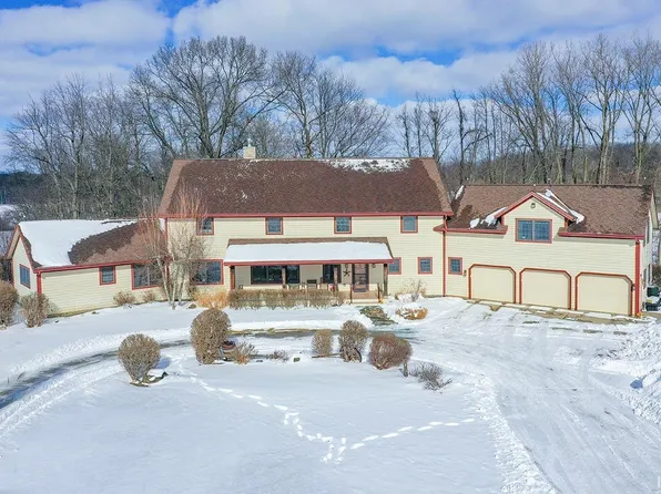 17901 County Road 112, Bristol, IN 46507