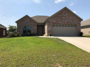 105 Erie Dr, Dothan, AL 36301