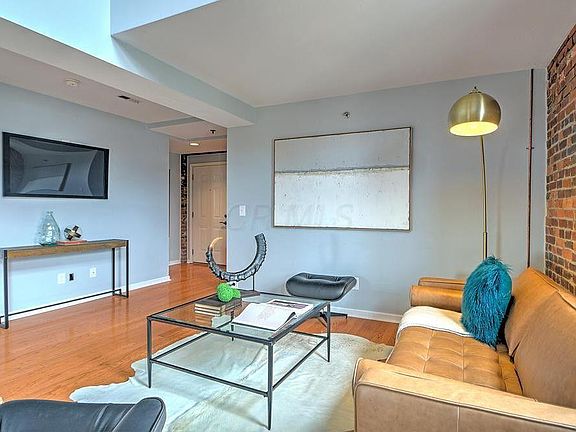 5th image of 544 S Front St APT 310