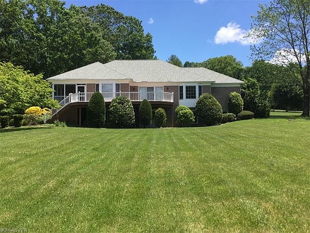 2nd image of 100 Rugby Hollow Dr #4A