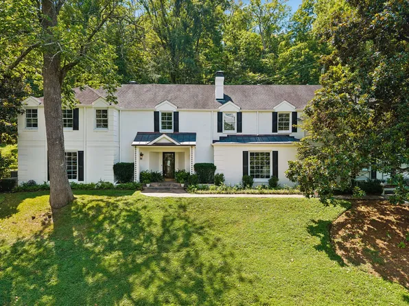 2301 Chickering Ln, Nashville, TN 37215