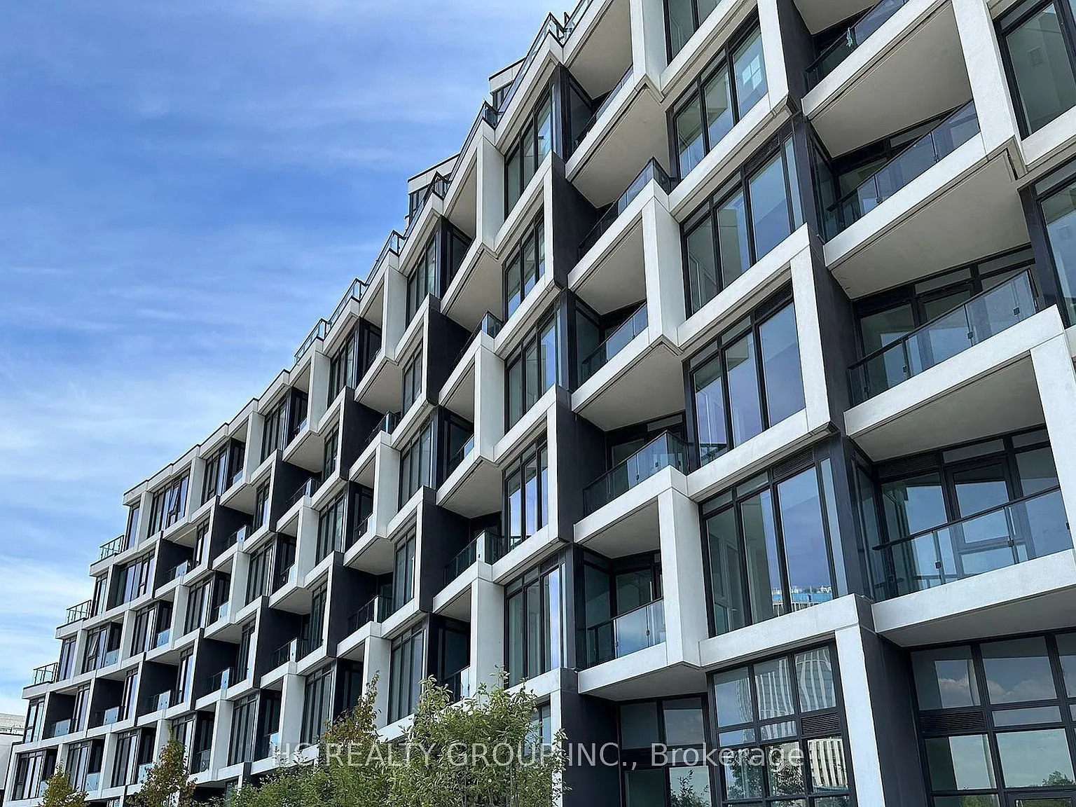 2 bed, $2,300 — Photo 1