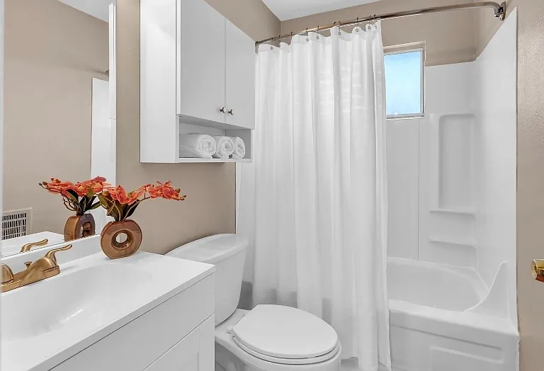 4951 Neil Cir #4 — Photo 9