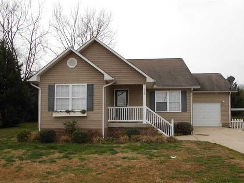 1st image of 215 Village West Dr