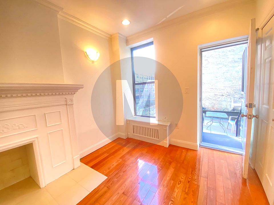 1st image of 400 E 63rd St #1XY