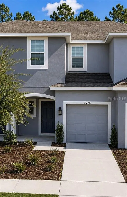 3 bed, 2.5 bath, 1365 sqft, $1,875 — Photo 1