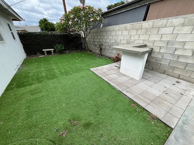 2651 Parkway Dr — Photo 7