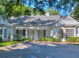 3918 W Kathmar Dr, Jackson, MI 49203