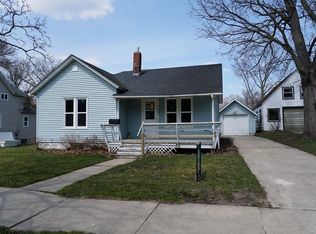 305 7th Ave, Charles City, IA 50616