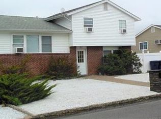 105 E Navasink Dr, Little Egg Harbor, NJ 08087