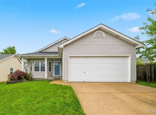 1818 Florine Ct, Saint Charles, MO 63303
