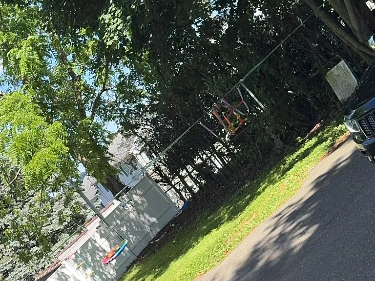 25 Avon Ave — Photo 12