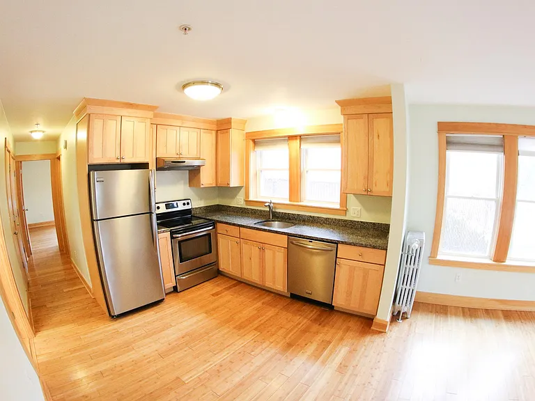 274 Park Ave #4 — Photo 1