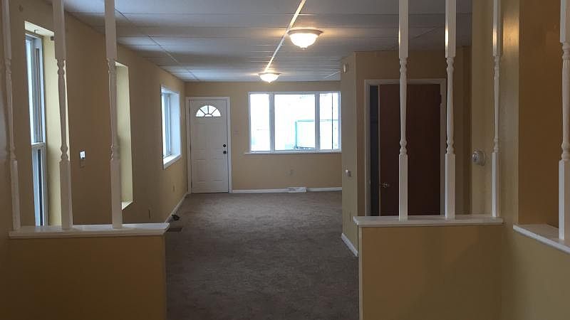 2nd image of 65 Dana St