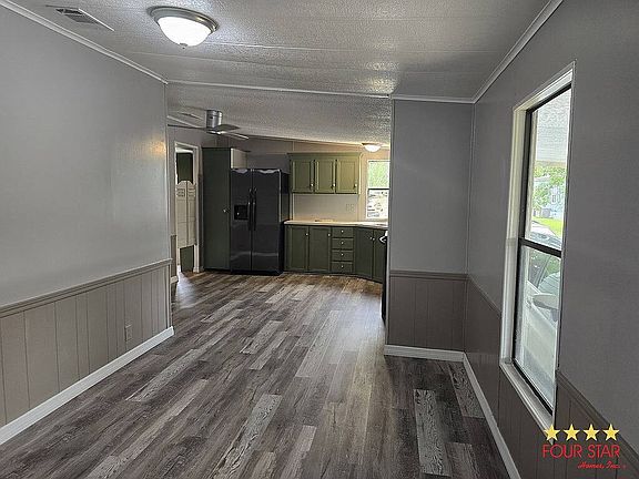 3rd image of 5482 Jean Dr #1422