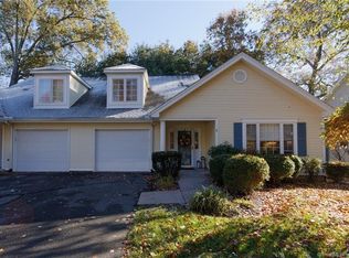 8 Tabor Cir UNIT 8, West Hartford, CT 06117