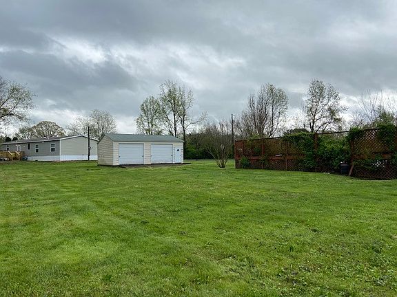 5th image of 30 Howell Dr