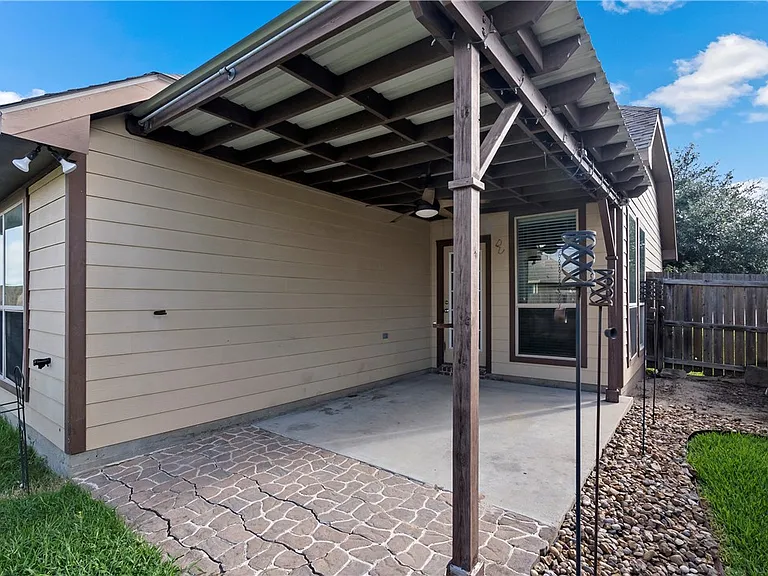 15427 Baker Mdw — Photo 20