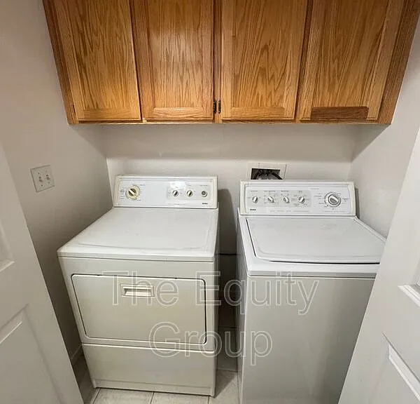 2824 N County Center St — Photo 17