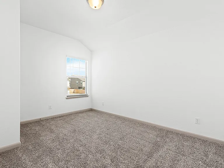 7523 Gramercy Way #101 — Photo 20