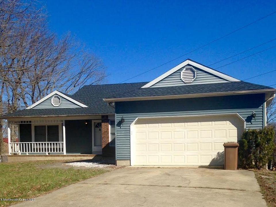 2nd image of 311 Chandler Rd