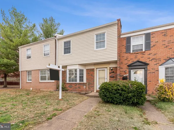 8033 Community Dr, Manassas, VA 20109