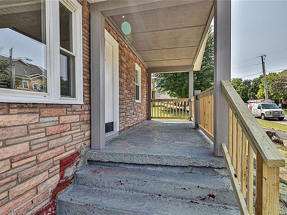 4th image of 3839 S Minnie St