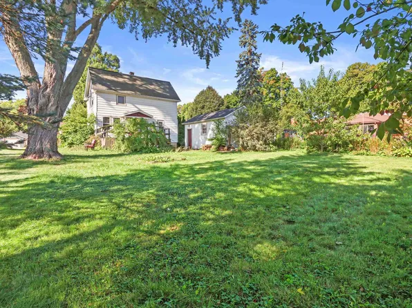 528 SELDEN Street, Columbus, WI 53925