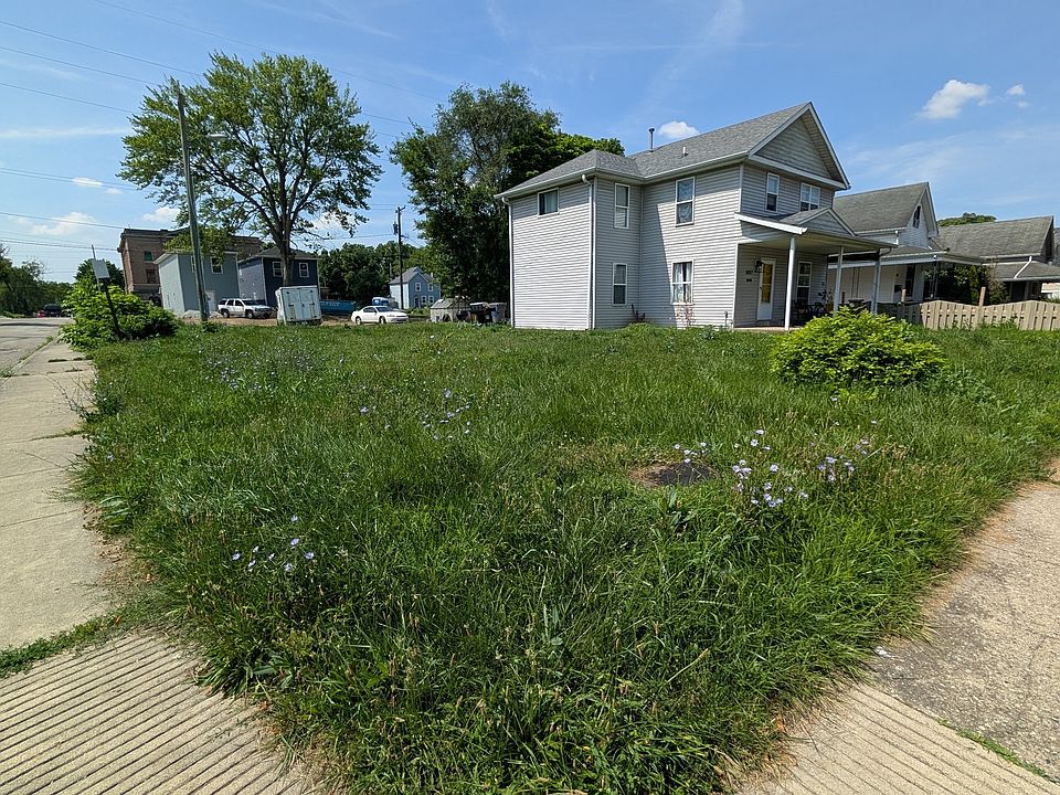 2nd image of 1003 W 30th St