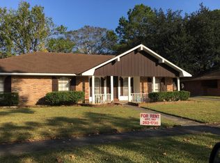 3902 White Sands Dr, Baton Rouge, LA 70814