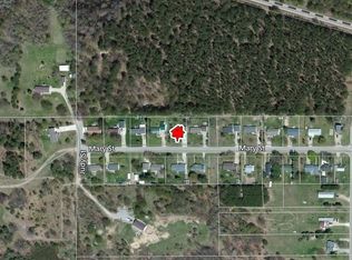 1930 Mary St, Cadillac, MI 49601