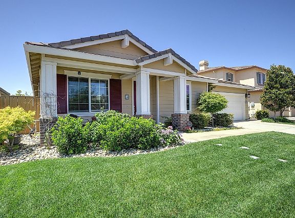 2nd image of 1430 El Camino Verde Dr