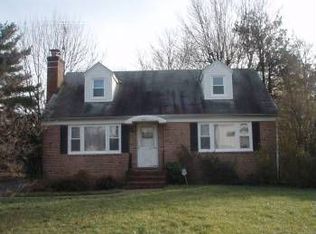 4131 Raleigh Rd, Pikesville, MD 21208