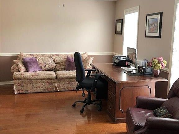 5th image of 6921 Cherry Creek Dr