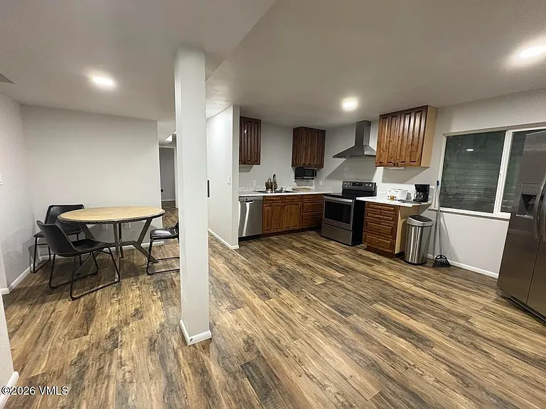 206 Ewing St #B — Photo 8