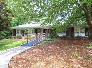 432 Spring Lake Rd, Columbia, SC 29206