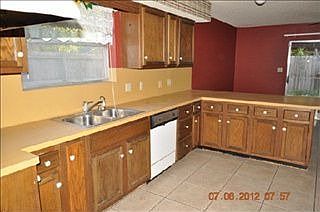 4th image of 1102 Ash Dr Lot 8