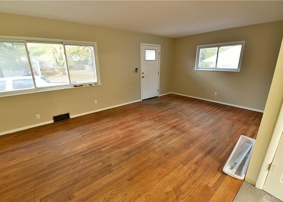 1st image of 3150 Sutton Ave