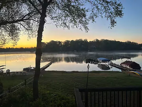 286 Neuman St Photo 1