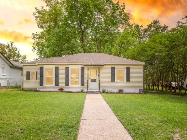 109 Hillman St, Dothan, AL 36301